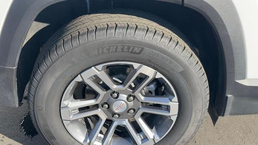 2025 GMC Terrain AWD Elevation