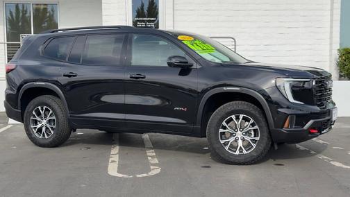 2024 GMC Acadia AWD AT4