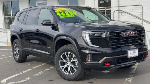 2024 GMC Acadia AWD AT4