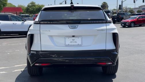 Crystal White Tricoat 2024 Cadillac LYRIQ Sport