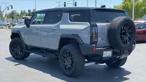 2025 GMC HUMMER EV SUV 2X