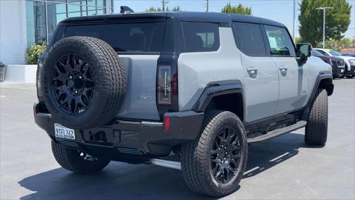 2025 GMC HUMMER EV SUV 2X