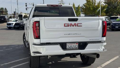 2024 GMC Sierra 2500 Denali