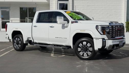 2024 GMC Sierra 2500 Denali