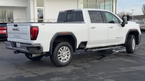 2023 GMC Sierra 2500 SLT