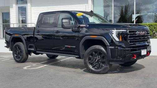2026 GMC Sierra 2500 AT4