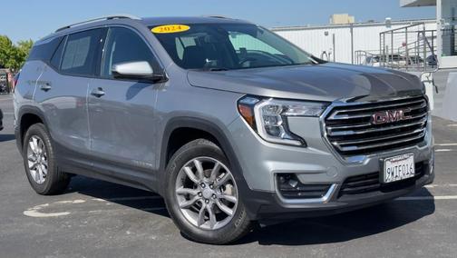 Sterling Metallic 2024 GMC Terrain SLT