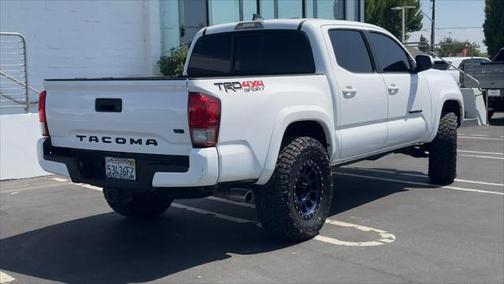 2016 Toyota Tacoma SR