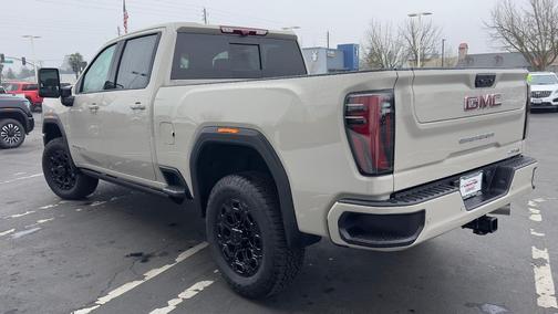 2026 GMC Sierra 2500 AT4
