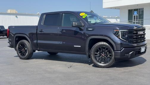 2022 GMC Sierra 1500 Elevation