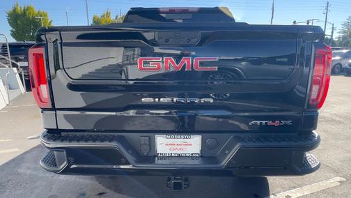 2026 GMC Sierra 1500 AT4X