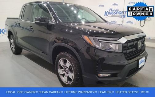 Crystal Black Pearl 2024 Honda Ridgeline