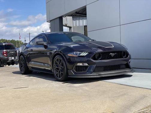 2022 Ford Mustang Mach 1