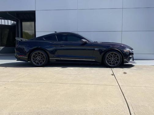 2022 Ford Mustang Mach 1