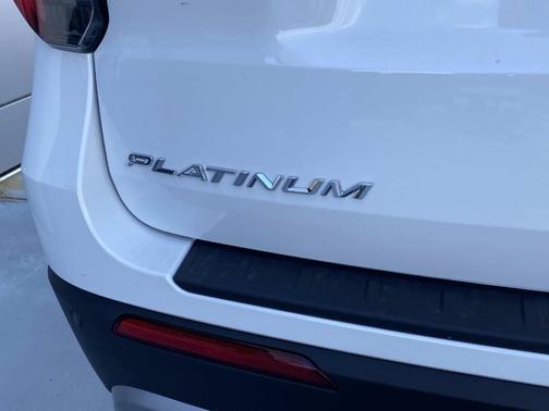 2025 Ford Explorer Platinum RWD