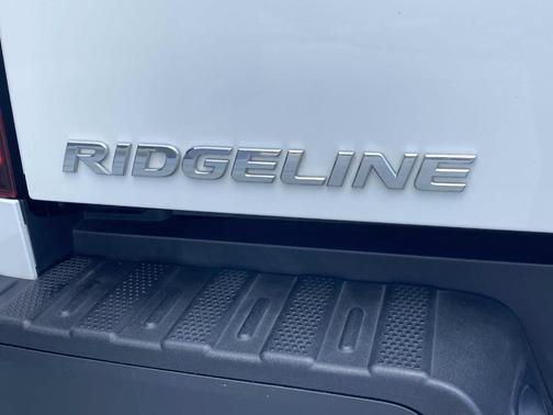 Platinum White Pearl 2022 Honda Ridgeline RTL-E