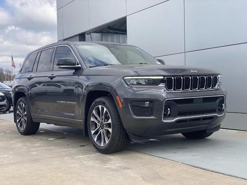 2022 Jeep Grand Cherokee Overland