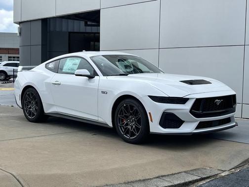 2025 Ford Mustang