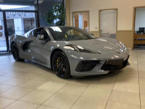2025 Chevrolet Corvette Stingray w/2LT