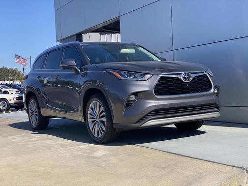 2021 Toyota Highlander Platinum
