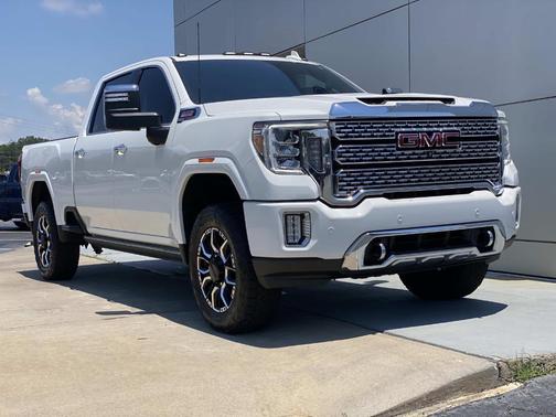 White 2022 GMC Sierra 3500 Denali