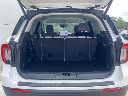 White 2026 Ford Explorer Active