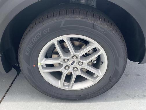 White 2026 Ford Explorer Active