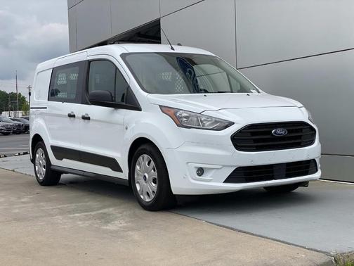 White 2022 Ford Transit Connect XLT