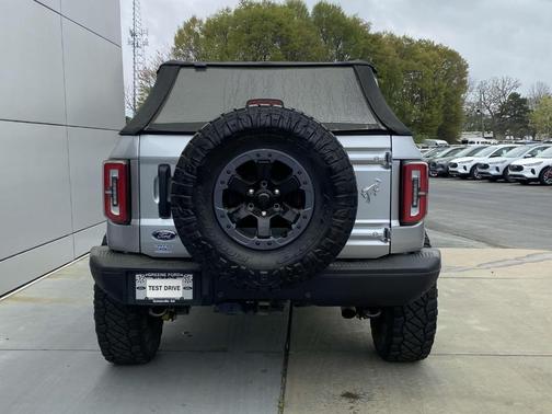 2023 Ford Bronco Badlands