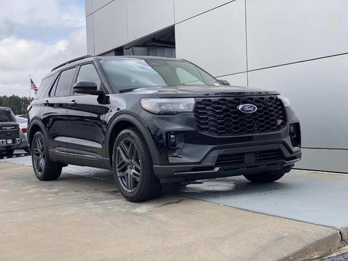 2025 Ford Explorer ST 4WD