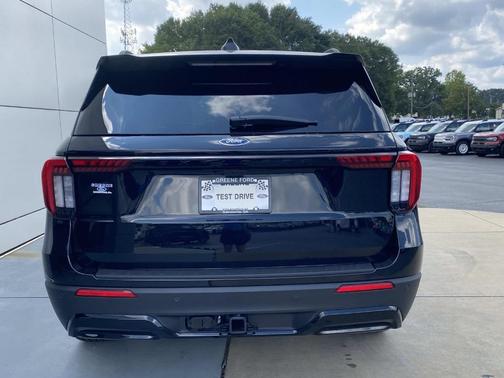 2025 Ford Explorer ST-Line RWD