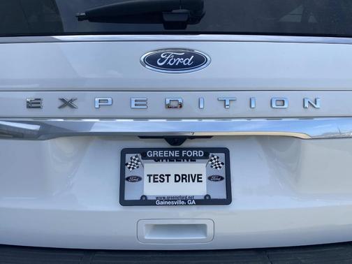 White 2024 Ford Expedition Max Platinum