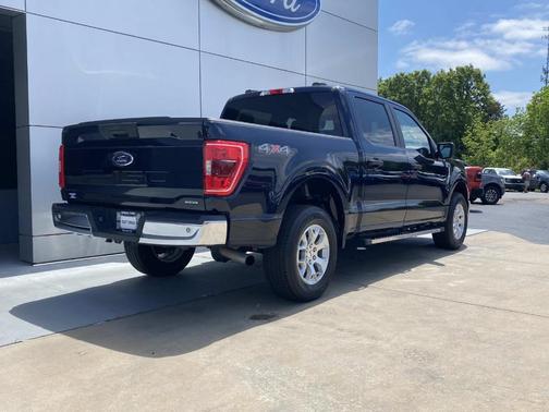 Blue 2023 Ford F-150 XLT