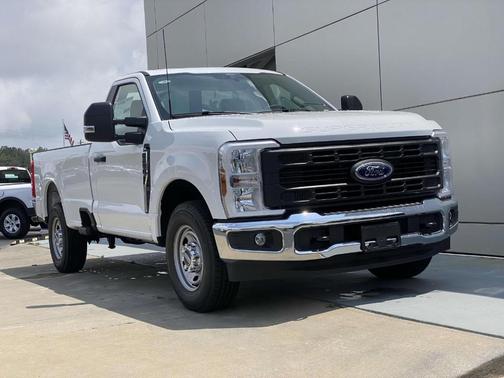 2025 Ford F-250 XL
