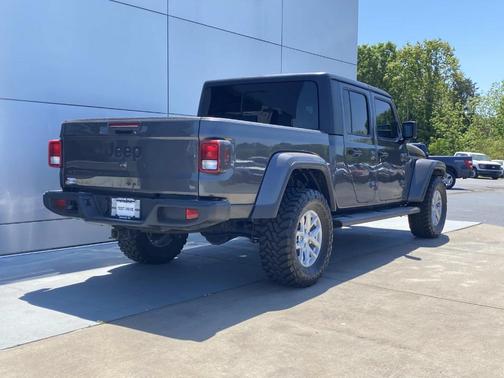 Gray 2023 Jeep Gladiator Sport
