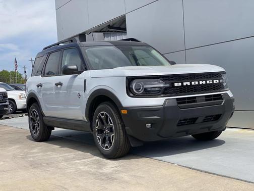 White 2026 Ford Bronco Sport Outer Banks