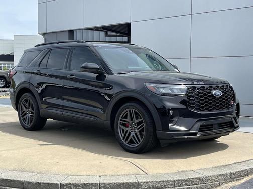Black 2025 Ford Explorer ST