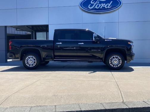 Black 2023 Chevrolet Silverado 3500 High Country