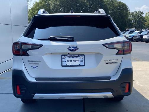 2020 Subaru Outback Touring XT