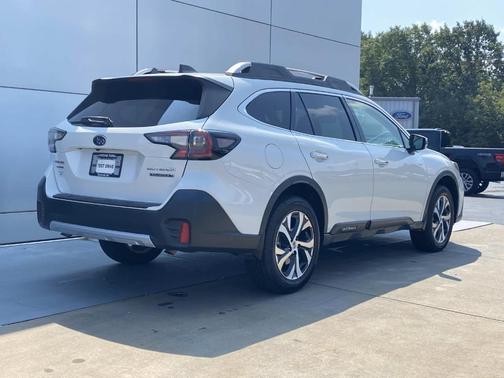 2020 Subaru Outback Touring XT