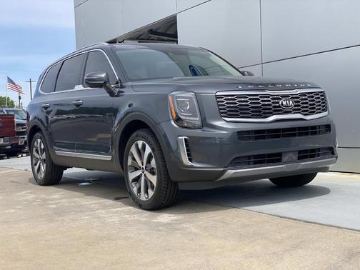 Gray 2021 Kia Telluride S
