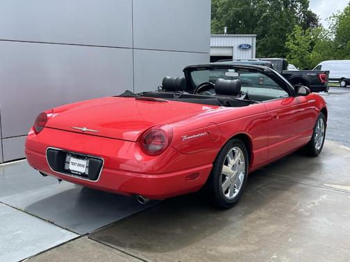 2002 Ford Thunderbird Deluxe