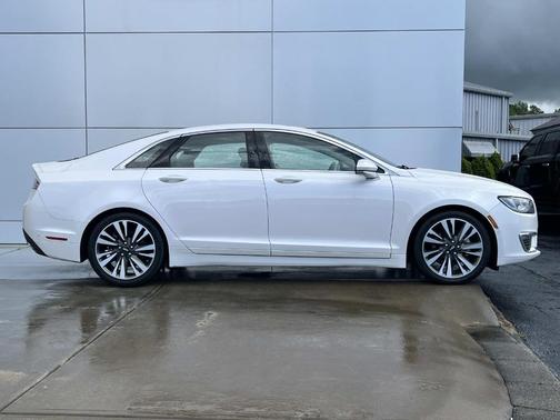 2019 Lincoln MKZ Reserve II