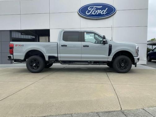 2025 Ford F-250 XL