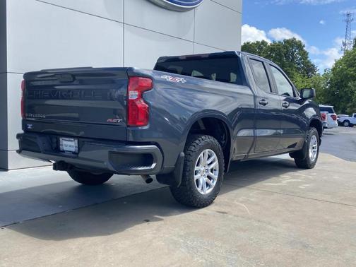 Gray 2019 Chevrolet Silverado 1500 RST