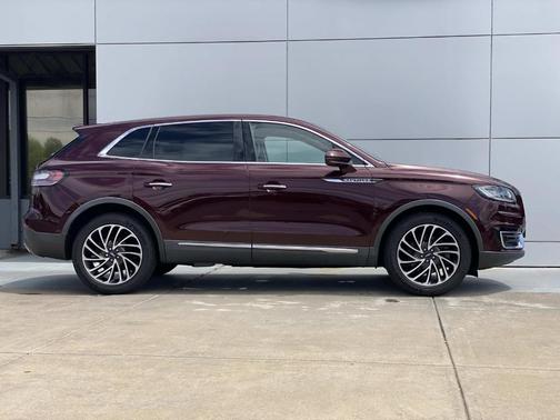 Red 2019 Lincoln Nautilus Reserve