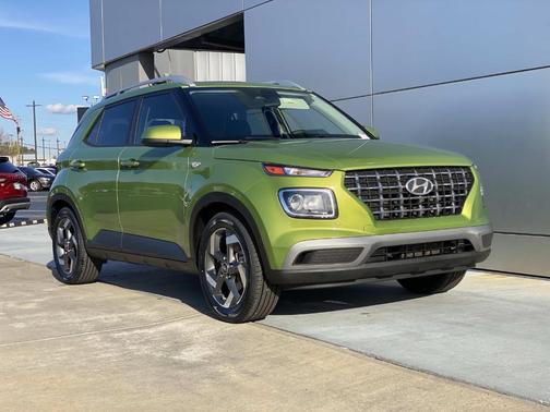 2023 Hyundai VENUE SEL