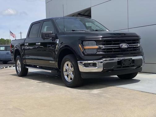 Black 2024 Ford F-150 XLT