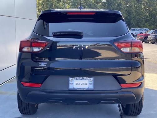 Black 2021 Chevrolet Trailblazer LS