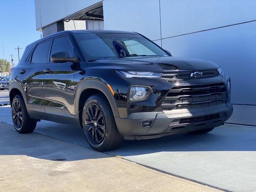 Black 2021 Chevrolet Trailblazer LS